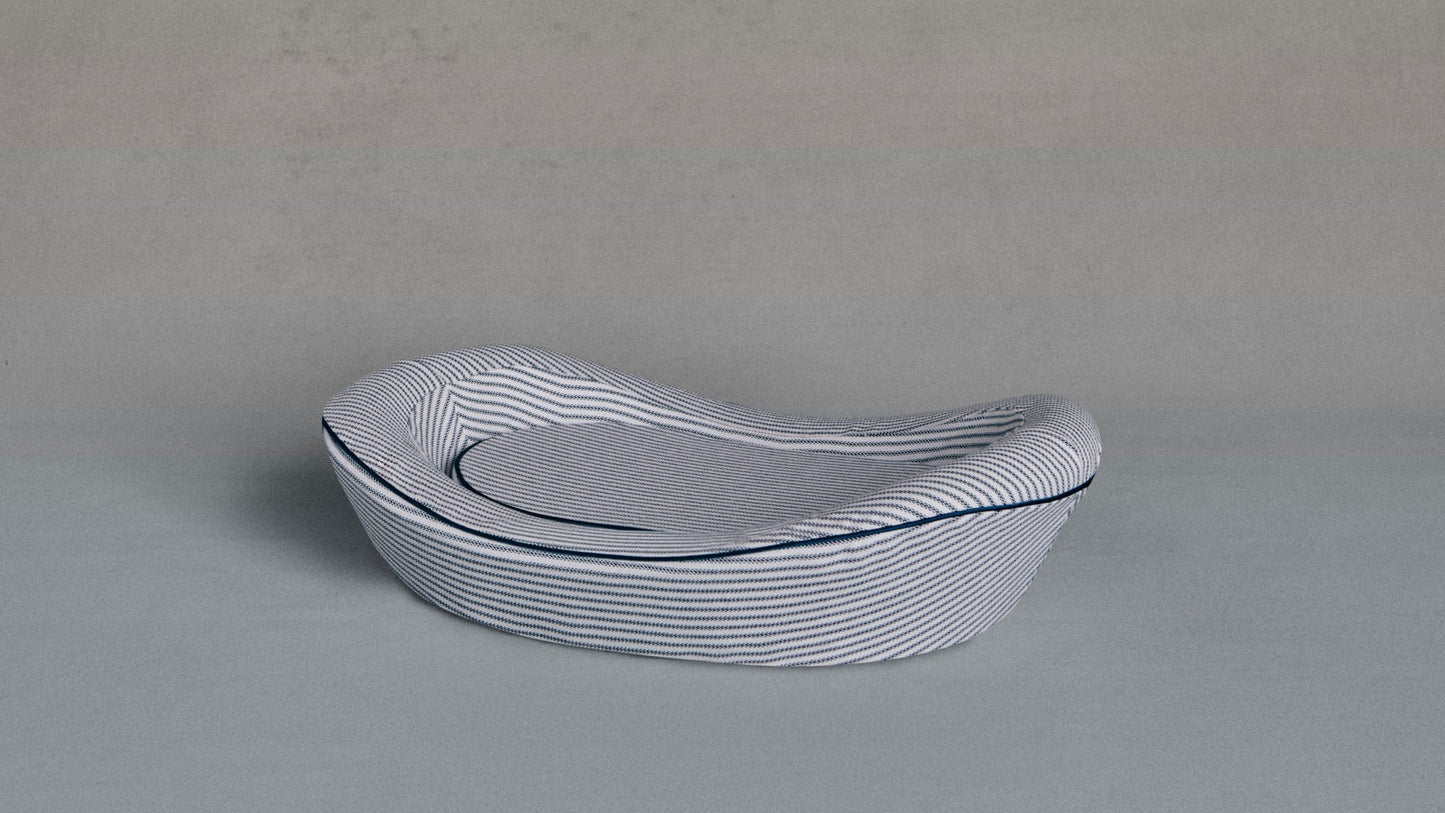 Timeless Dog Bed in Blue Blood Ticking